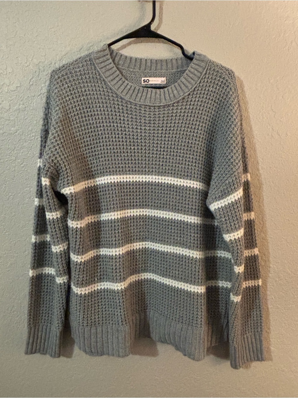 SO Lightweight Gray Crewneck Sweater with White Stripes